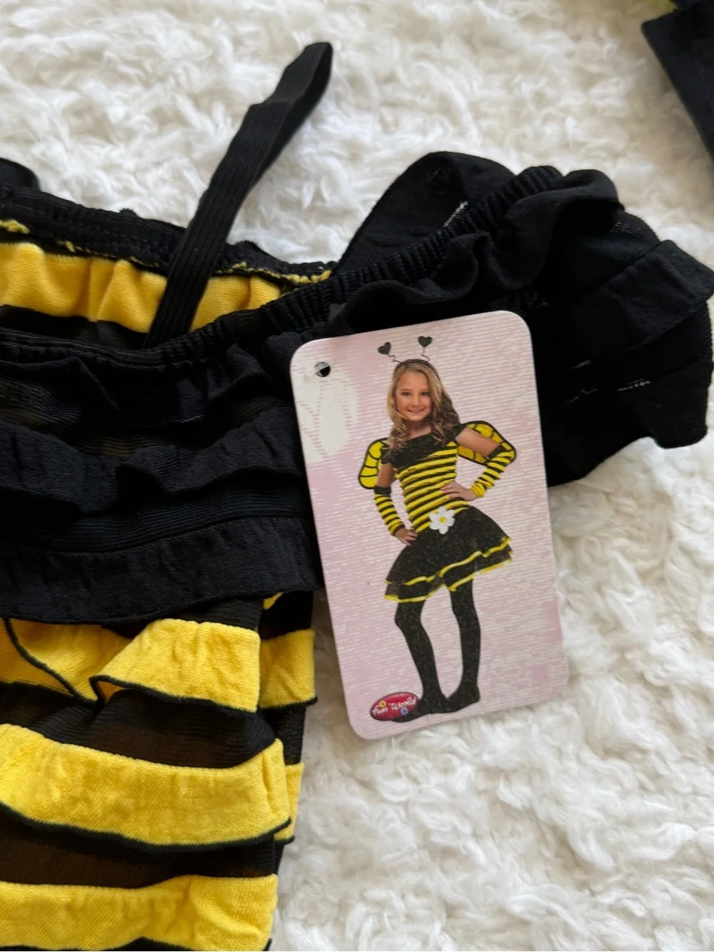 Busy Bee Girls Halloween Costume. Age 4-6 years. NEW